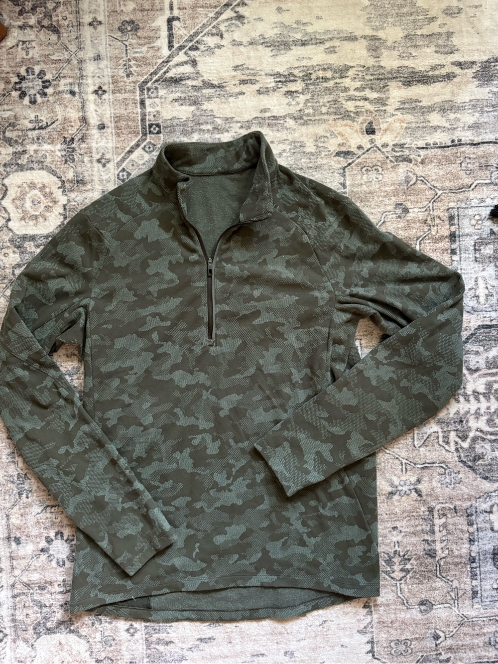 Lululemon Green Camo Surge 1/2 Zip Fleece Lined Pullover Sweater Size M - Picture 3 of 11